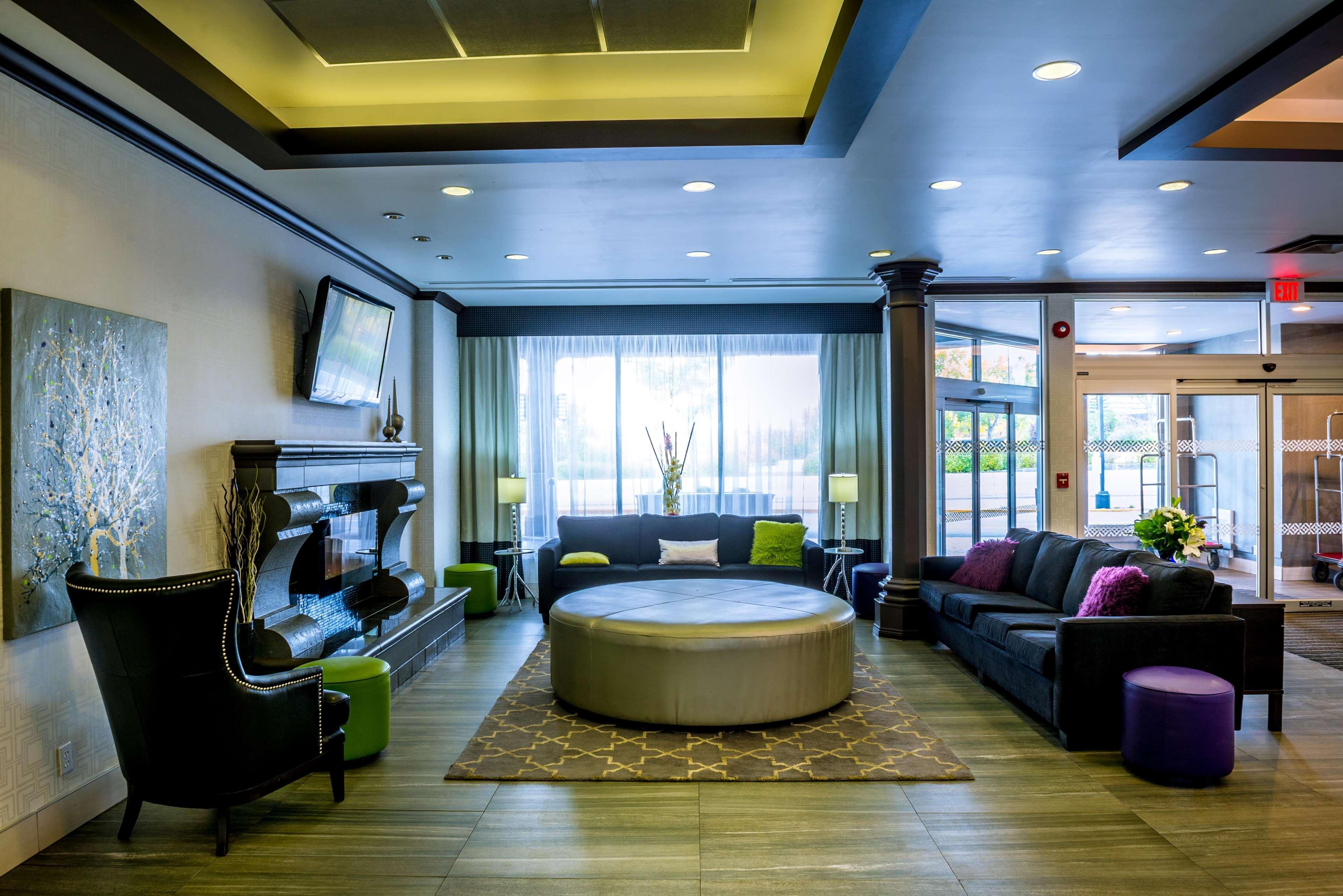 Best Western Plus Village Park Inn Calgary Luaran gambar